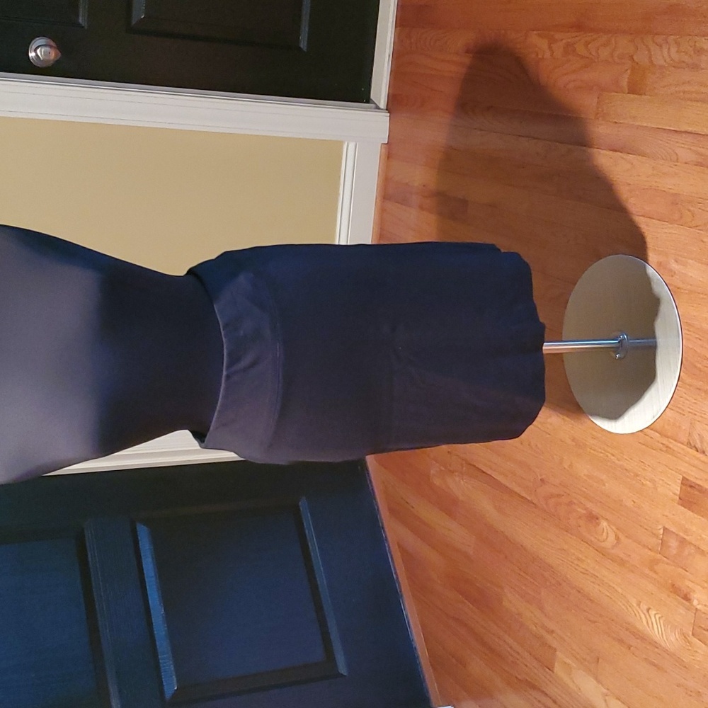 Ann Taylor black pencil skirt